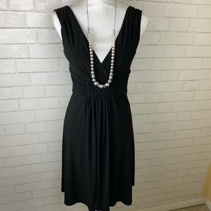 White House Black Market Black Dress NWT $149 Sz 2